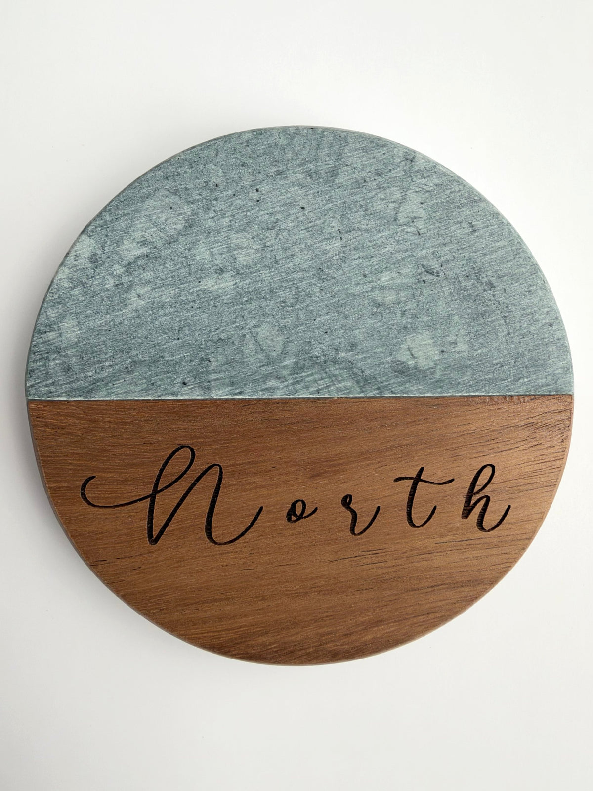 Script Mahjong Wind Coasters (East, South, West, North) – Round Green Marble & Wood, Set of 4