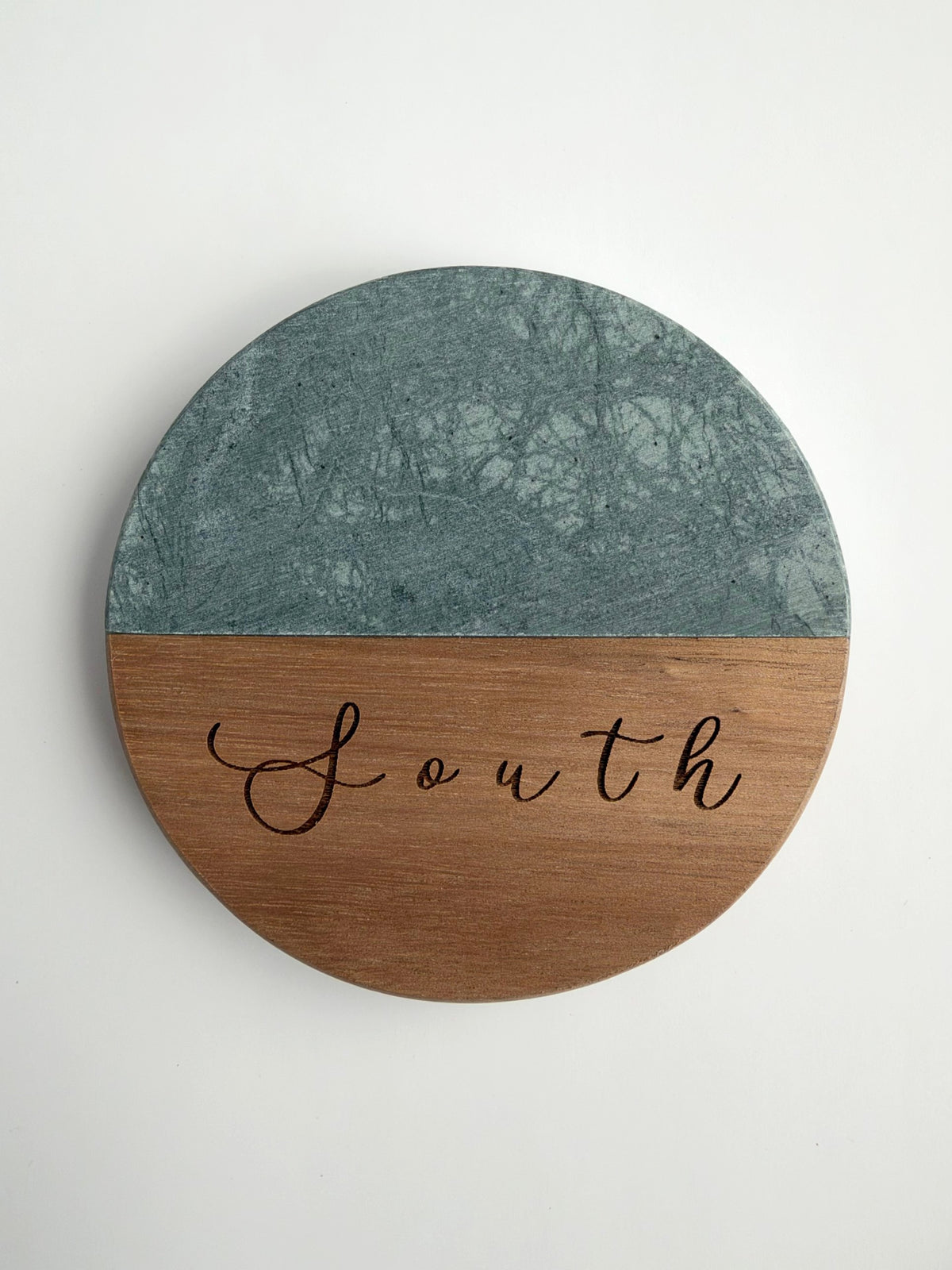 Script Mahjong Wind Coasters (East, South, West, North) – Round Green Marble & Wood, Set of 4